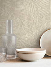 Load image into Gallery viewer, Della Palm Wallpaper