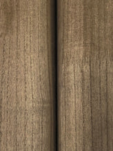 Load image into Gallery viewer, Wood Veneer Oak Wallpaper