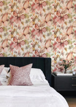 Load image into Gallery viewer, Liliana Floral Wallpaper