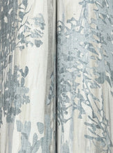 Load image into Gallery viewer, Aspen Grove Wallpaper