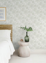 Load image into Gallery viewer, Star Flower Light Green Floral Trail Wallpaper