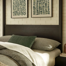 Load image into Gallery viewer, Alva Queen Wood Canopy Platform Bed