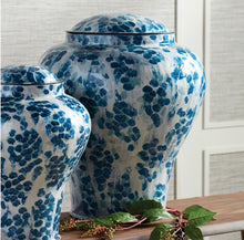 Load image into Gallery viewer, FLORET LIDDED URN