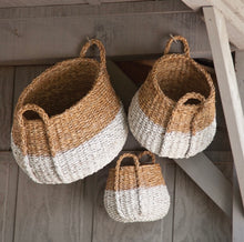 Load image into Gallery viewer, SEAGRASS ROUND BASKETS WITH HANDLES, SET OF 3