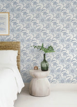 Load image into Gallery viewer, Star Flower Blue Floral Trail Wallpaper
